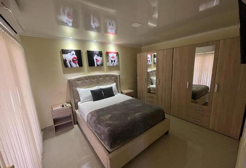 پانسیون Arupar Apartment