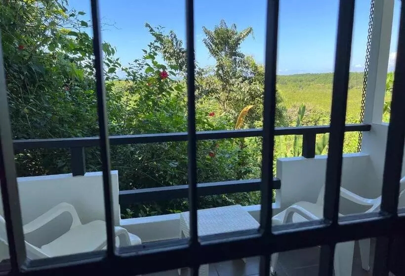 Majatalo Puesta Del Sol