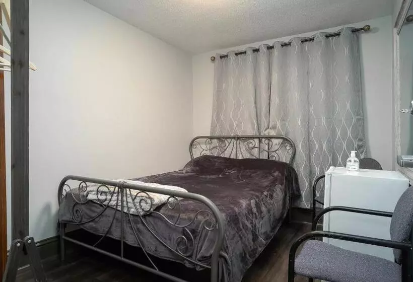 پانسیون Room #3 Ottawa Downtown