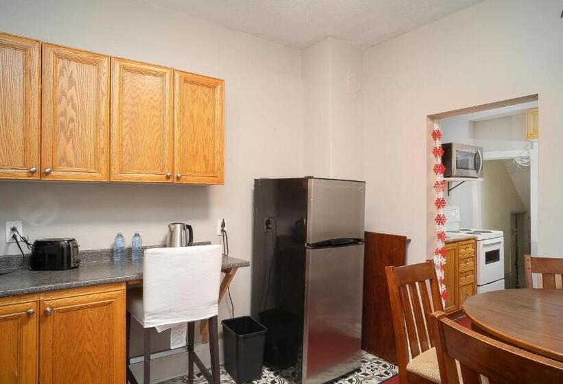 膳宿费 Room #3 Ottawa Downtown