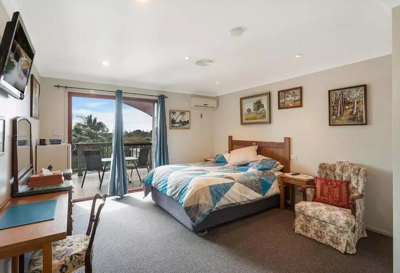 Bed and Breakfast Anchors Aweigh   Adult & Guests Only