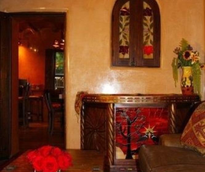 مبيت وإفطار Antigua Inn