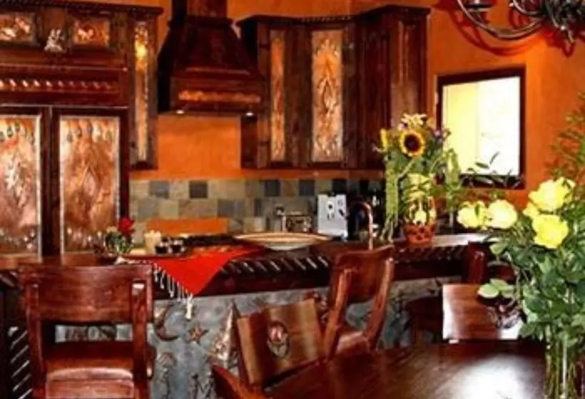 ベッドアンドブレックファースト Antigua Inn