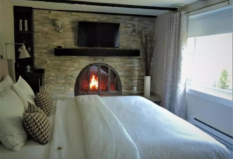 Auberge Sous L Edredon B&b