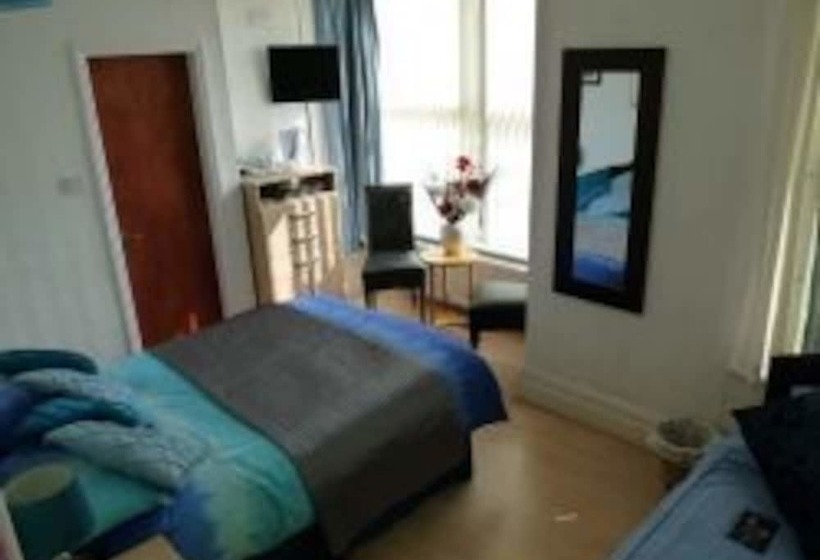 ベッドアンドブレックファースト Hallam Guest House