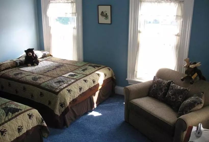 민박 Hugging Bear Inn