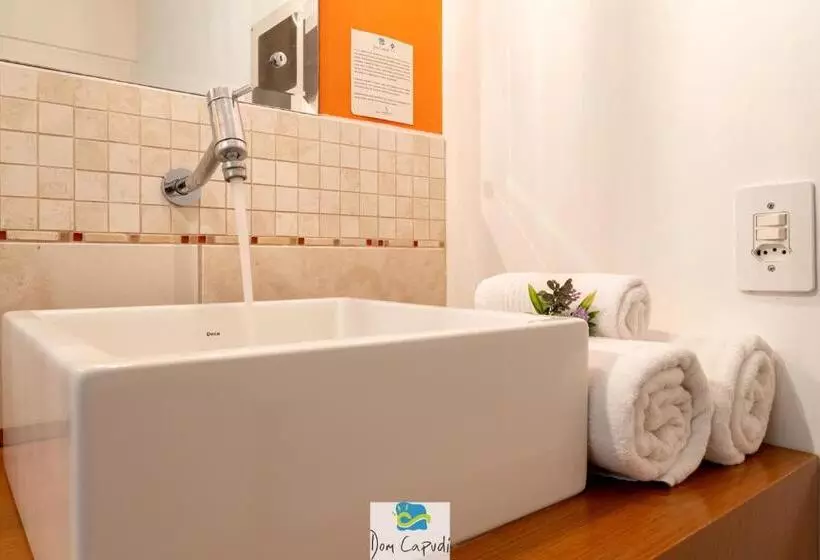 Bed and Breakfast Pousada Dom Capudi