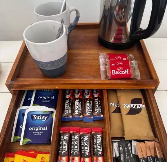 Bed and Breakfast Seacrest Guest House