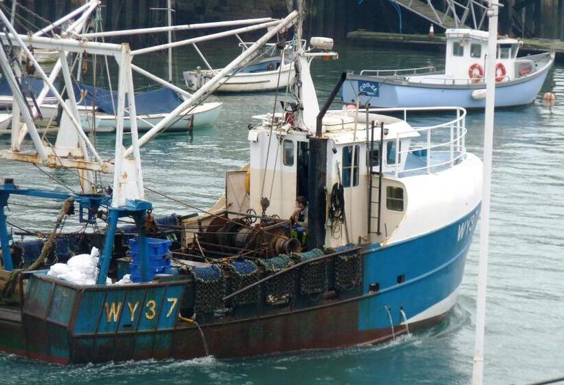 ベッドアンドブレックファースト Seacrest Guest House