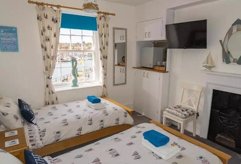 Bed and Breakfast Seacrest Guest House