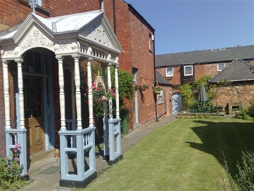 צימר Tennyson Court