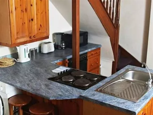 تختخواب و صبحانه Tennyson Court