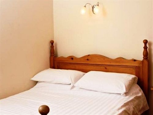 צימר Tennyson Court