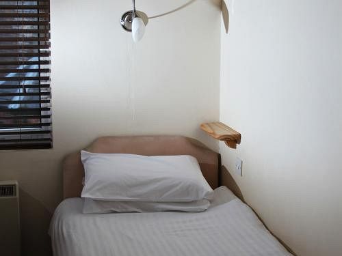 צימר Tennyson Court