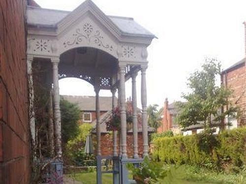 צימר Tennyson Court