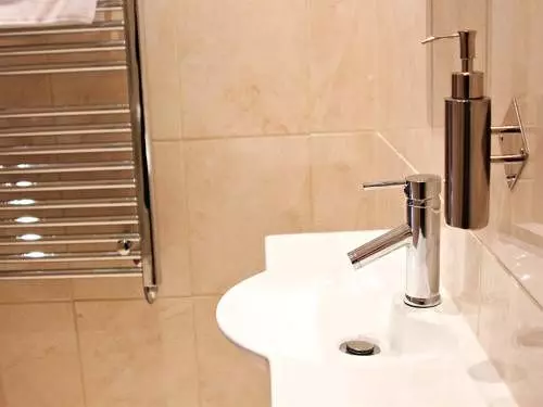 تختخواب و صبحانه Tennyson Court