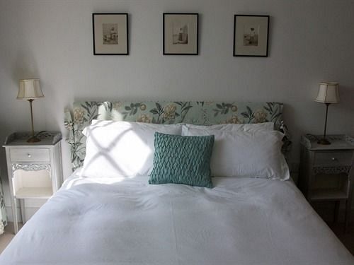 住宿加早餐  The Old George