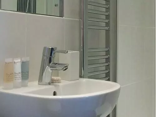 Bed and Breakfast The Old George