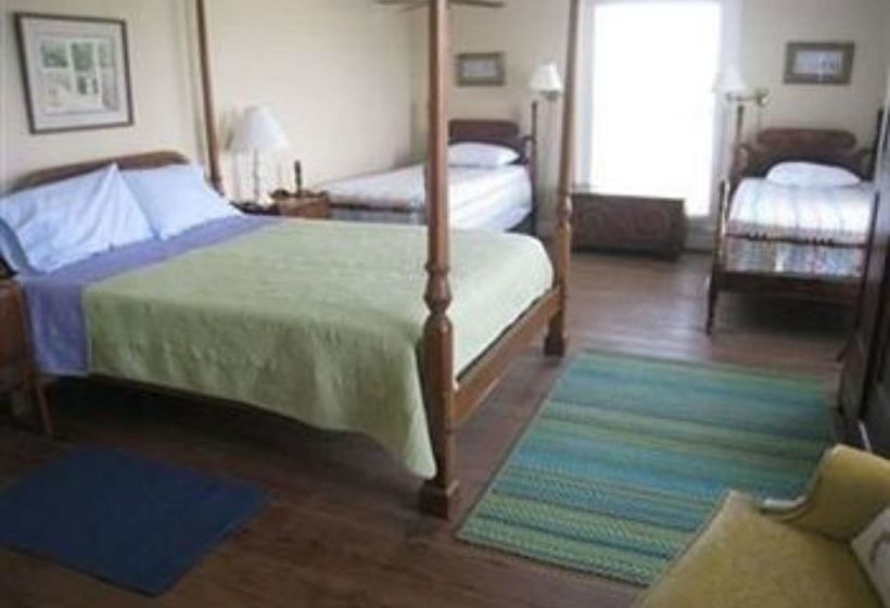 ベッドアンドブレックファースト The Pelican Inn