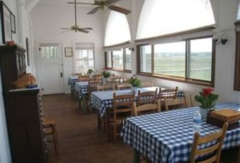 ベッドアンドブレックファースト The Pelican Inn