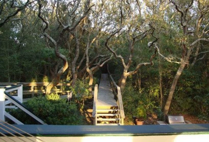 ベッドアンドブレックファースト The Pelican Inn