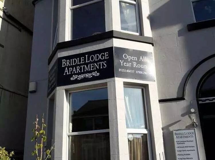 Bridle Lodge Apartments