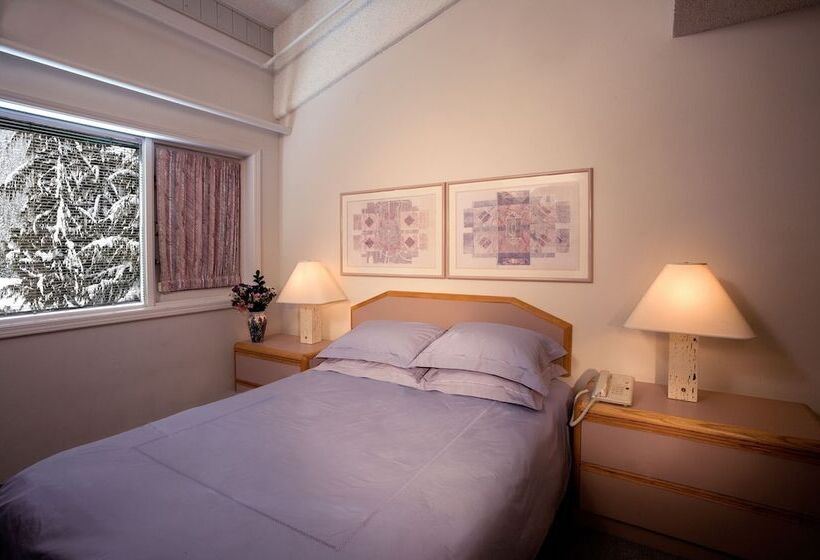 Crystal Mountain Hotels