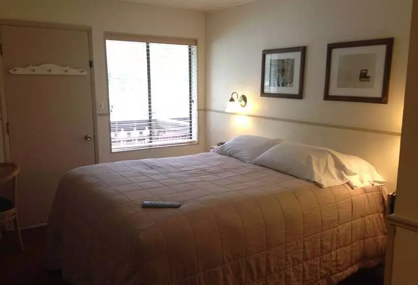 Crystal Mountain Hotels