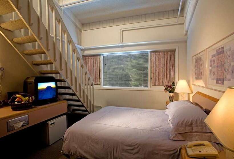 Crystal Mountain Hotels