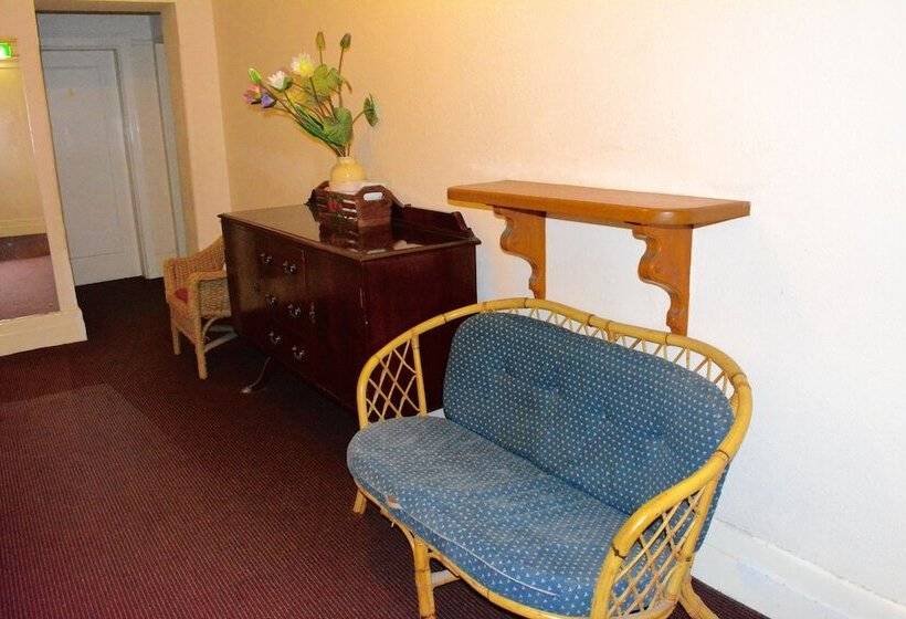 Georgian Court B&b Guest House