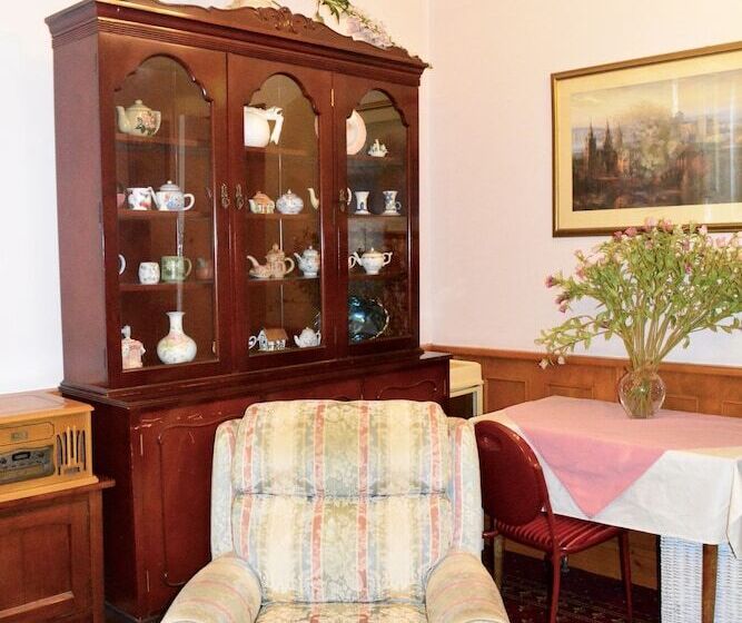 Georgian Court B&b Guest House