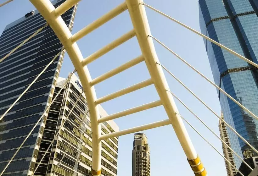 ホテル Baan Silom Soi 3