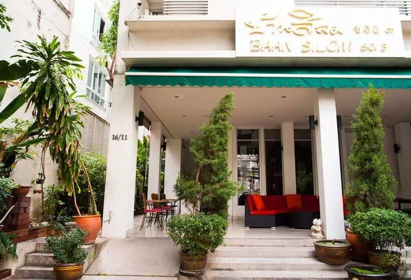 ホテル Baan Silom Soi 3