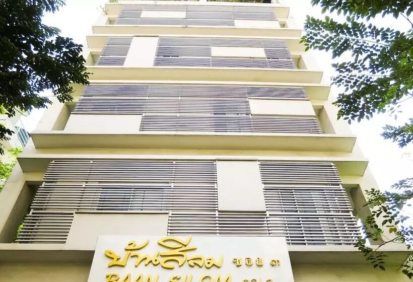ホテル Baan Silom Soi 3