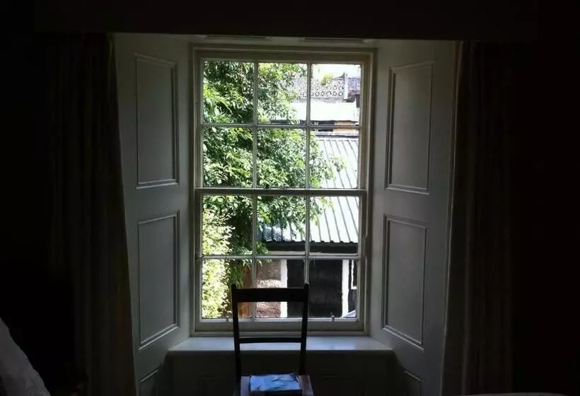 Hotelli Bankfoot Inn