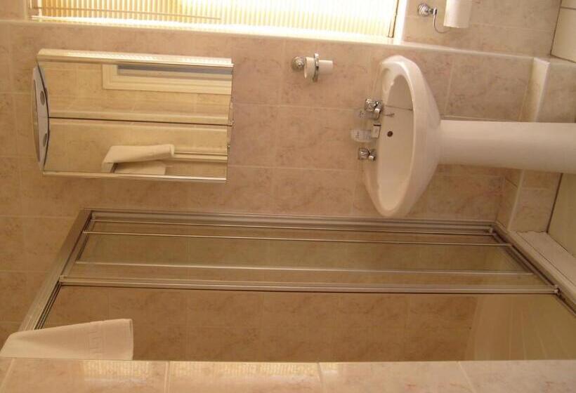 בית מלון כפרי Holly Trees