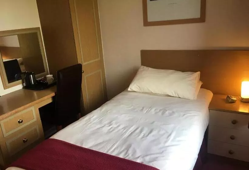 בית מלון כפרי Holly Trees