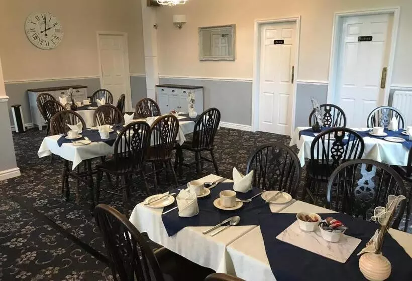 בית מלון כפרי Holly Trees