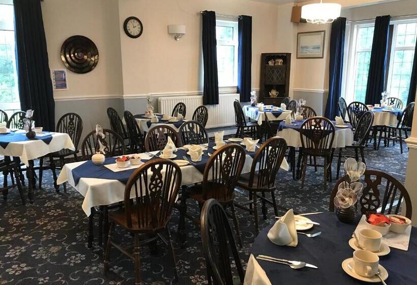 בית מלון כפרי Holly Trees