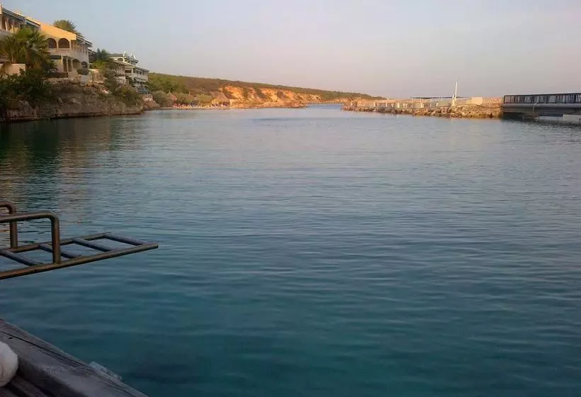 Blue Lagoon Apartment  Ocean Resort