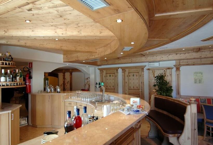 בית מלון כפרי Residence Pez Gajard