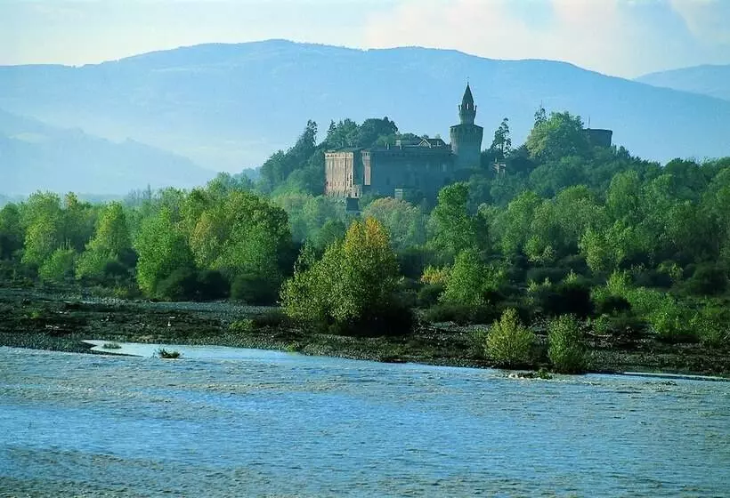 Отель Residenza Torre Di San Martino