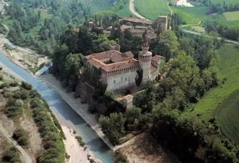 Отель Residenza Torre Di San Martino