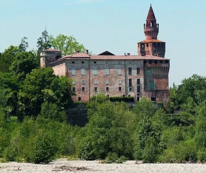 Отель Residenza Torre Di San Martino