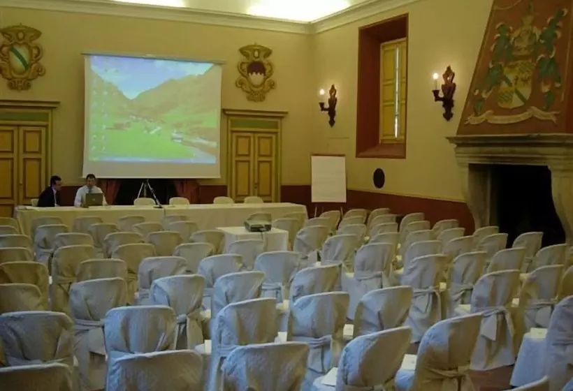 Отель Residenza Torre Di San Martino