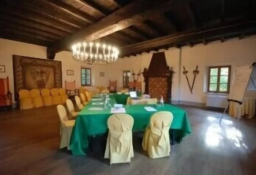 Отель Residenza Torre Di San Martino