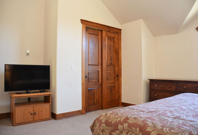 فندق Saddlewood By Ski Village Resorts