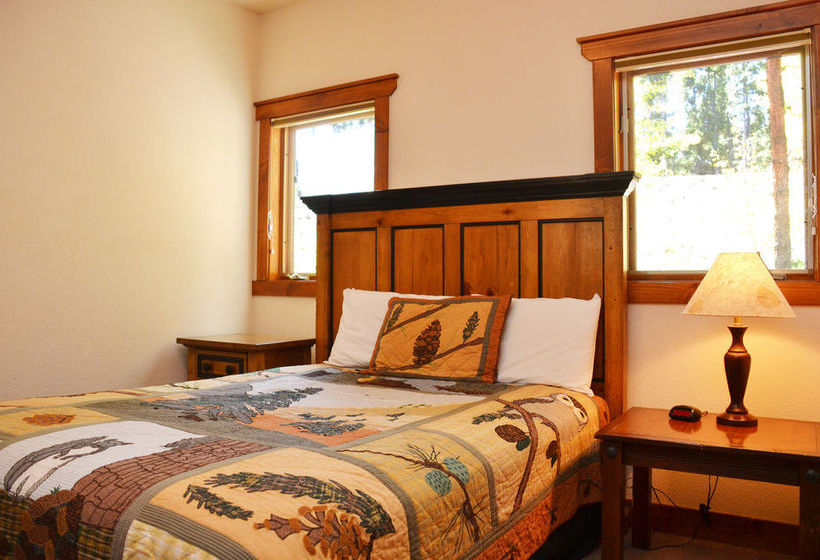 فندق Saddlewood By Ski Village Resorts