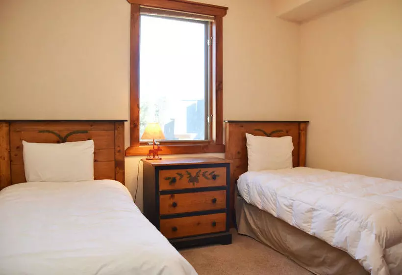 酒店 Saddlewood By Ski Village Resorts