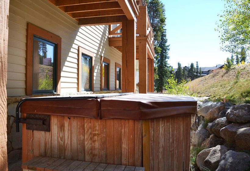 فندق Saddlewood By Ski Village Resorts